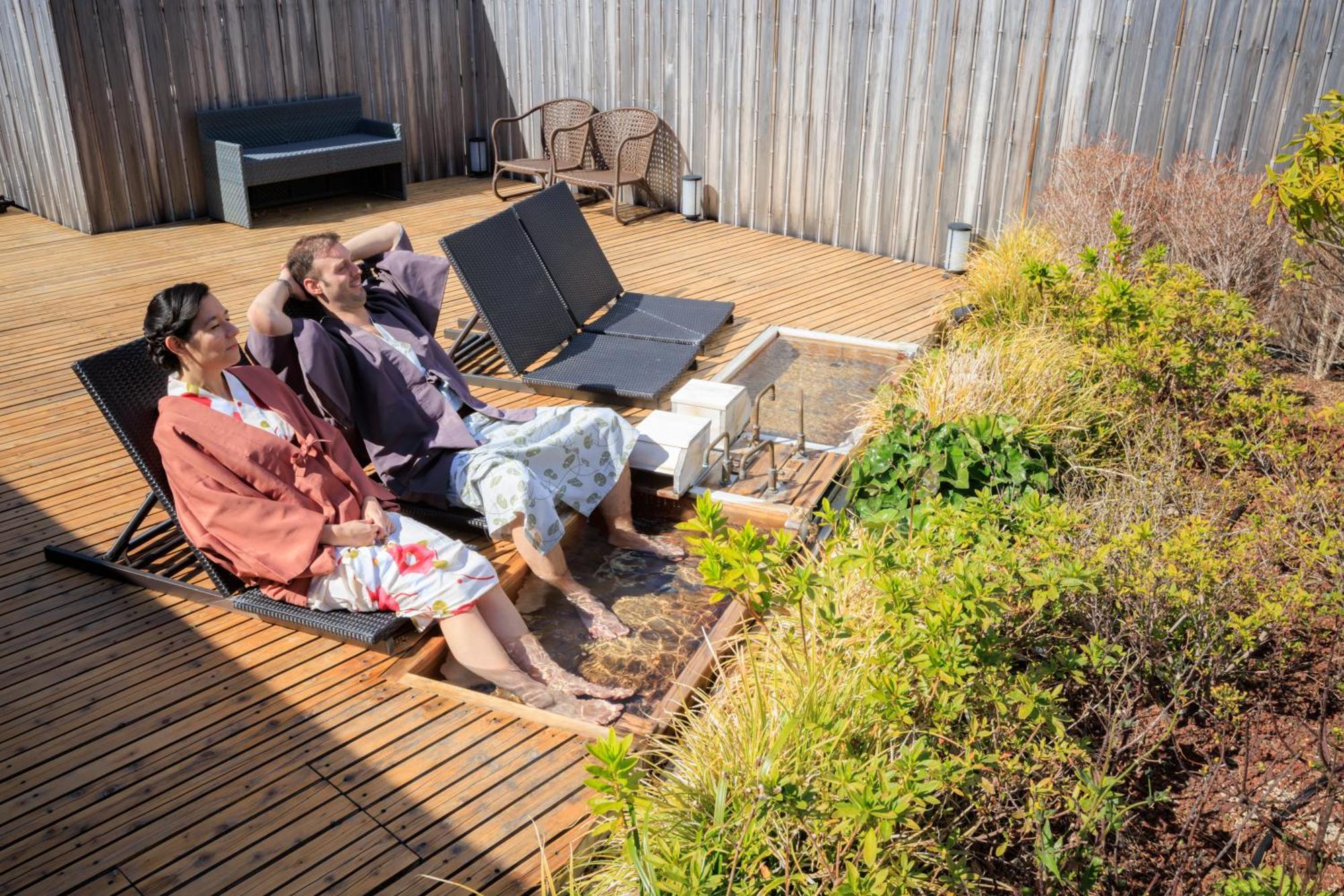 Fukiya Ryokan Yugawara Eksteriør billede