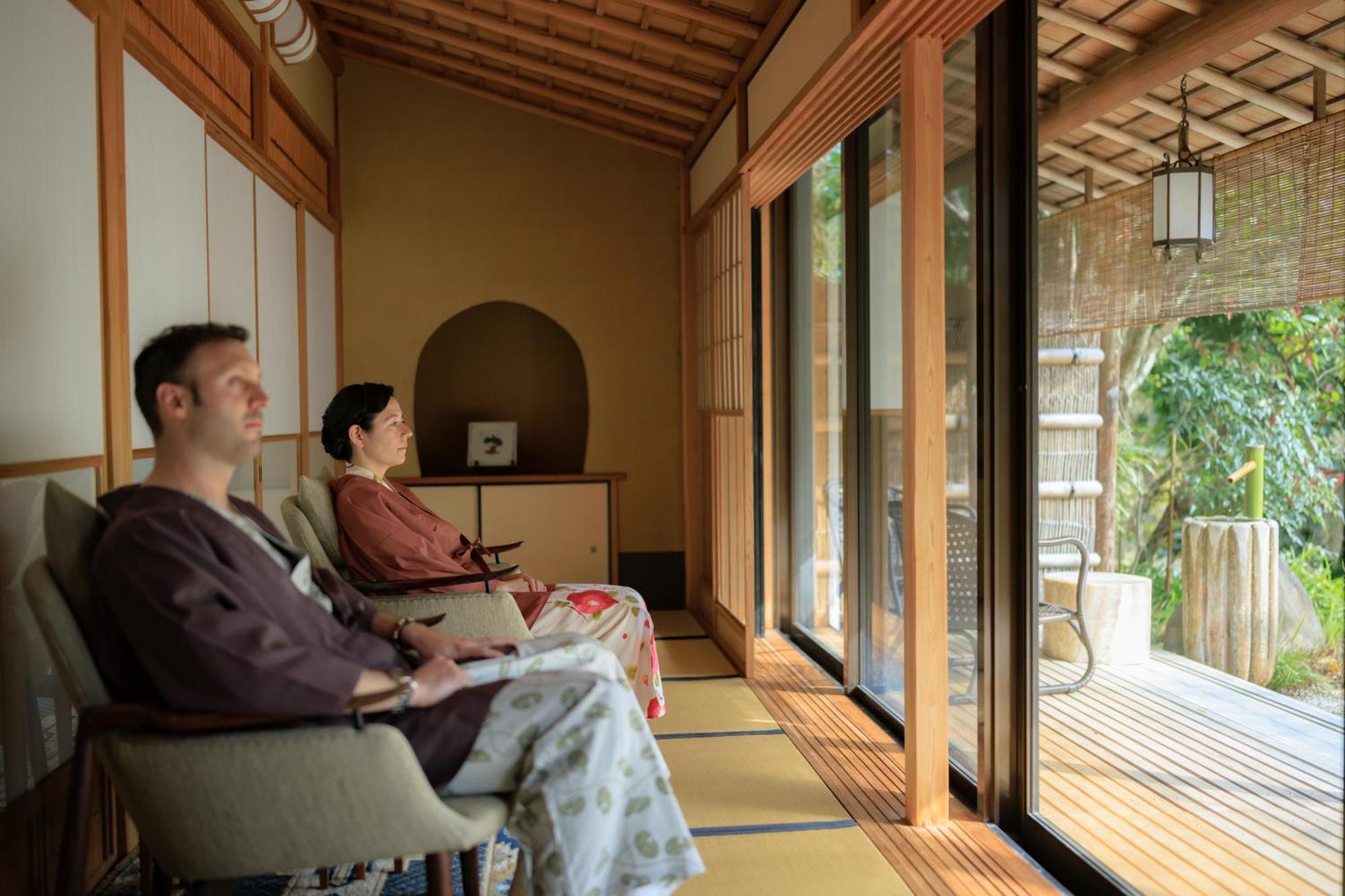 Fukiya Ryokan Yugawara Eksteriør billede