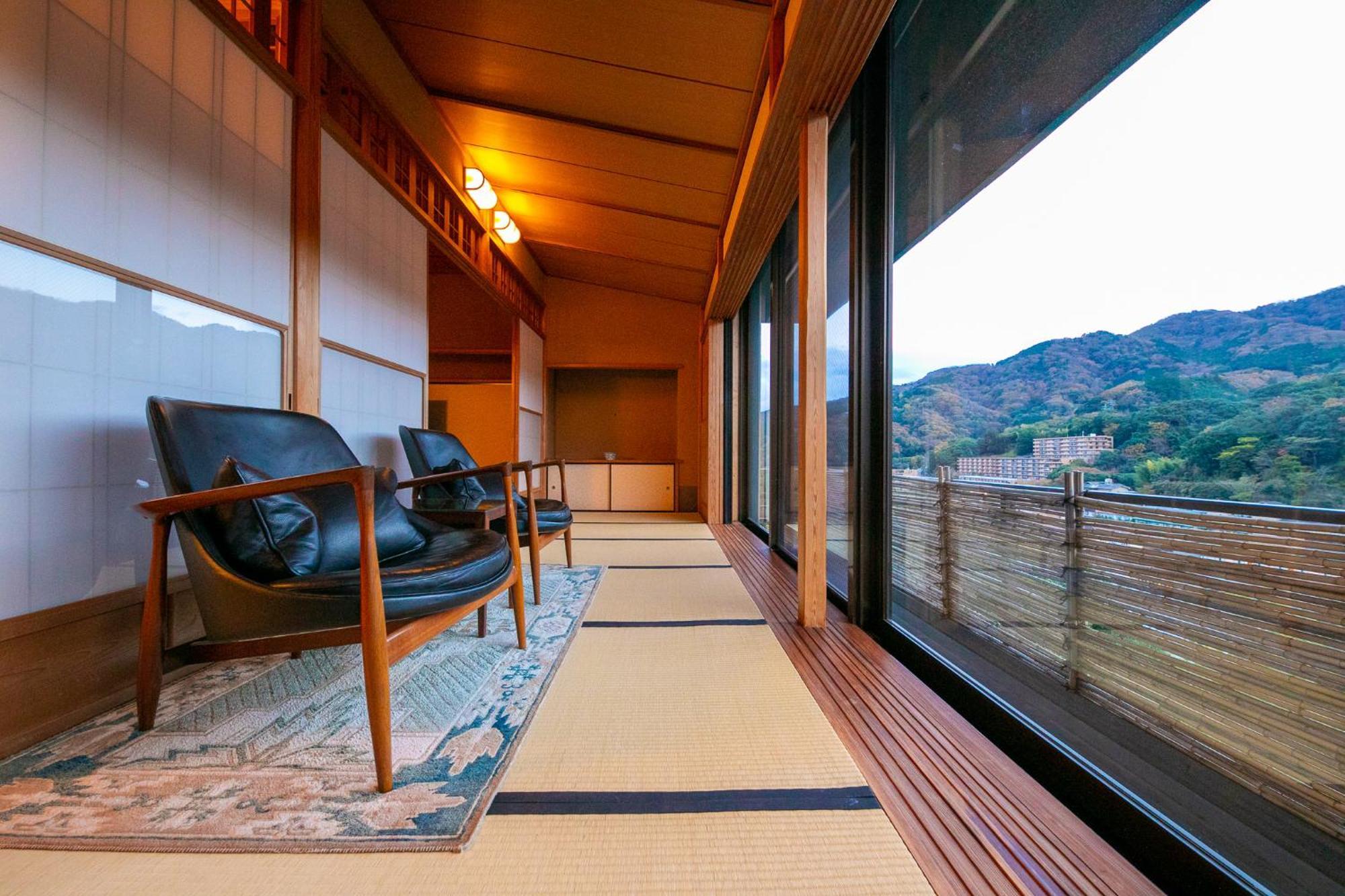 Fukiya Ryokan Yugawara Eksteriør billede