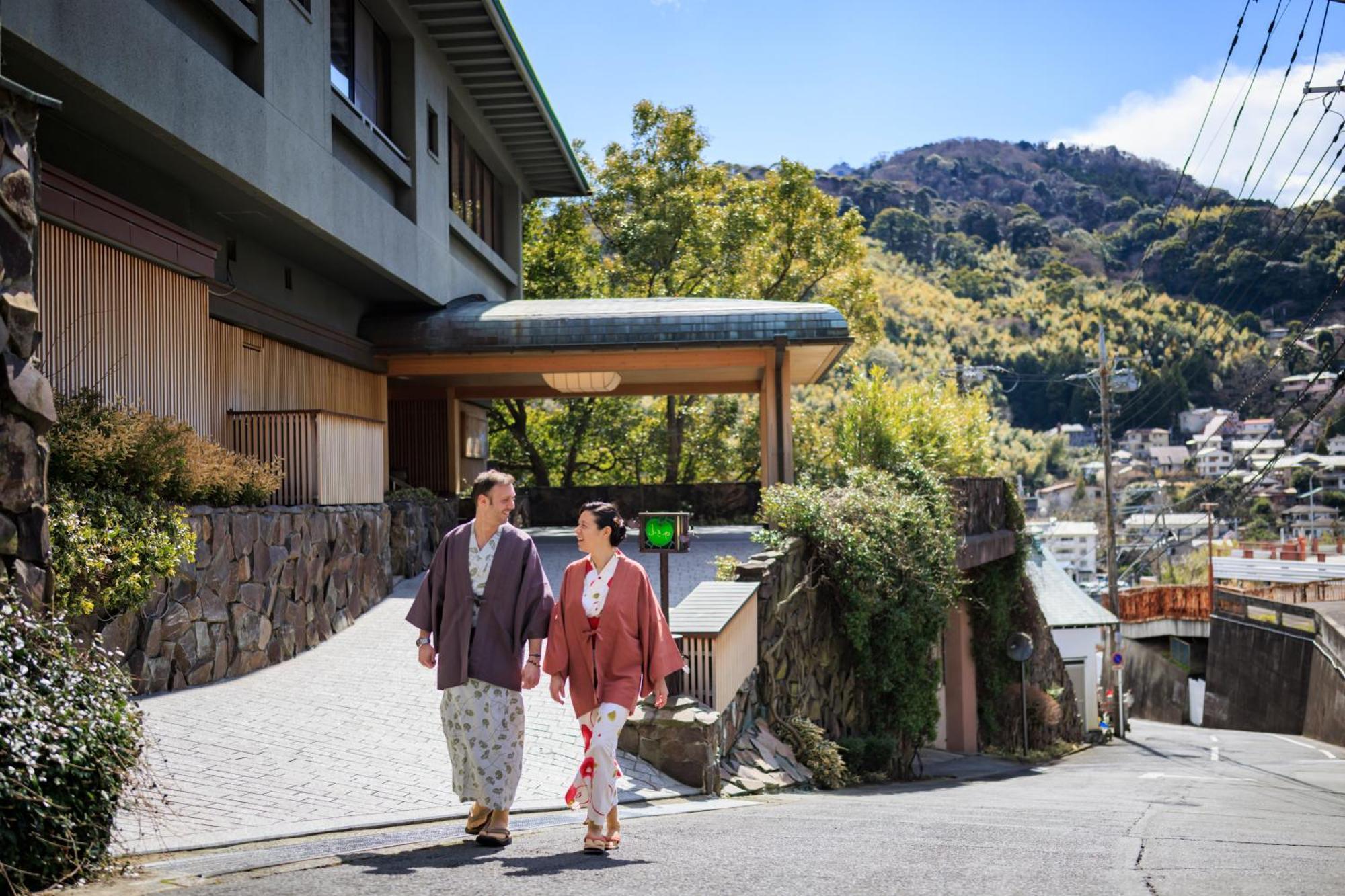 Fukiya Ryokan Yugawara Eksteriør billede