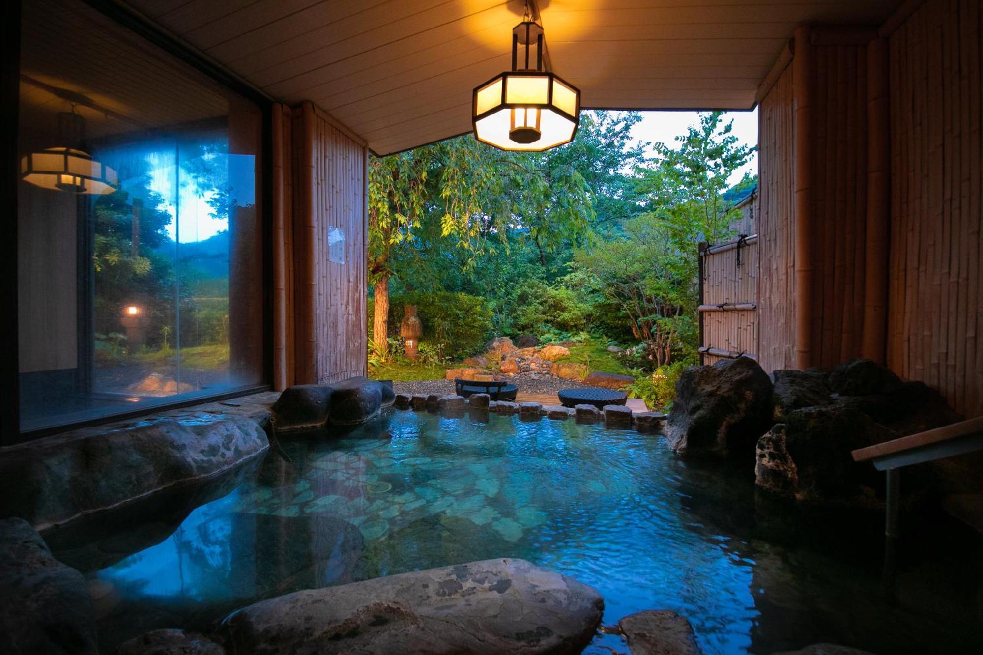 Fukiya Ryokan Yugawara Eksteriør billede